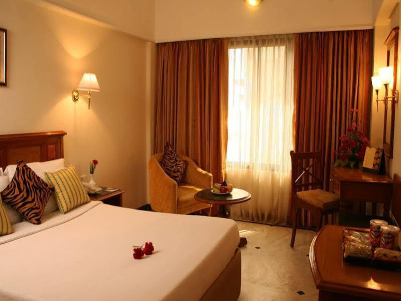 Regency Kanchipuram by GRT Hotels Bagian luar foto
