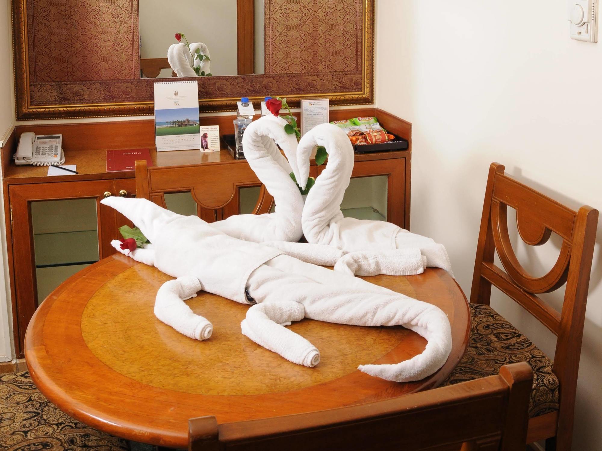 Regency Kanchipuram by GRT Hotels Bagian luar foto