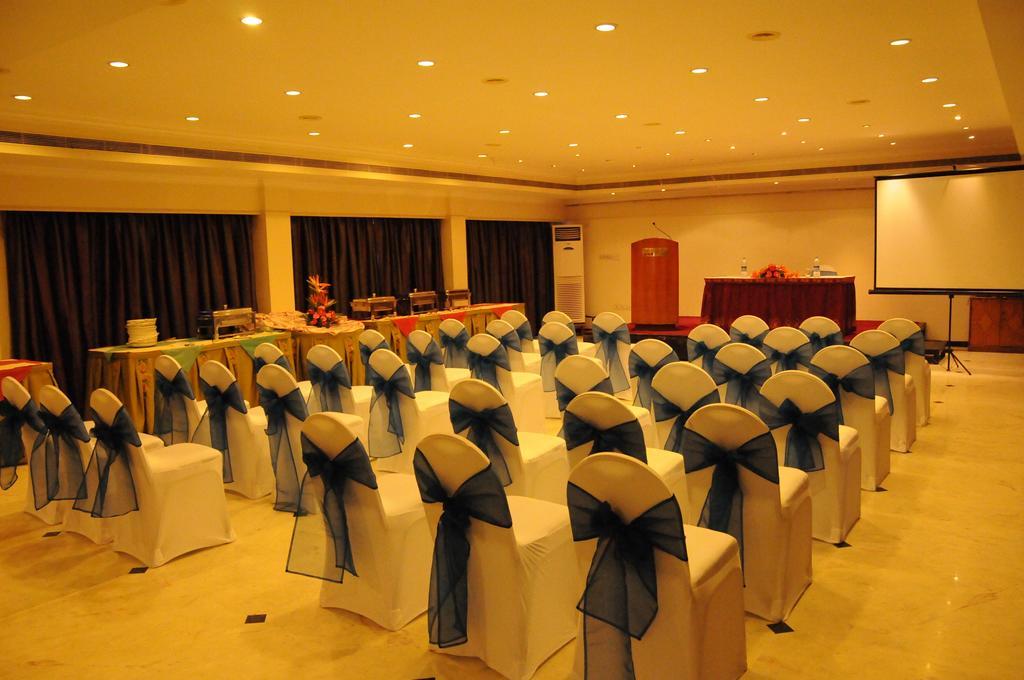 Regency Kanchipuram by GRT Hotels Bagian luar foto